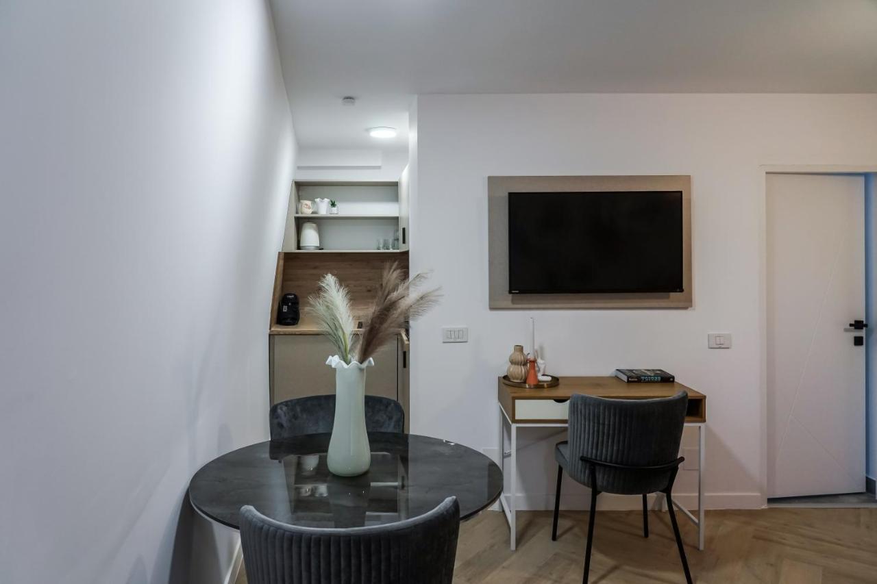 The Urban Oasis Apartment บูคาเรสต์ ภายนอก รูปภาพ