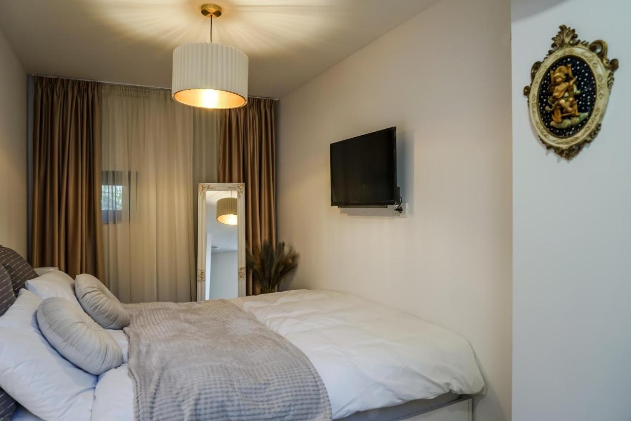 The Urban Oasis Apartment บูคาเรสต์ ภายนอก รูปภาพ