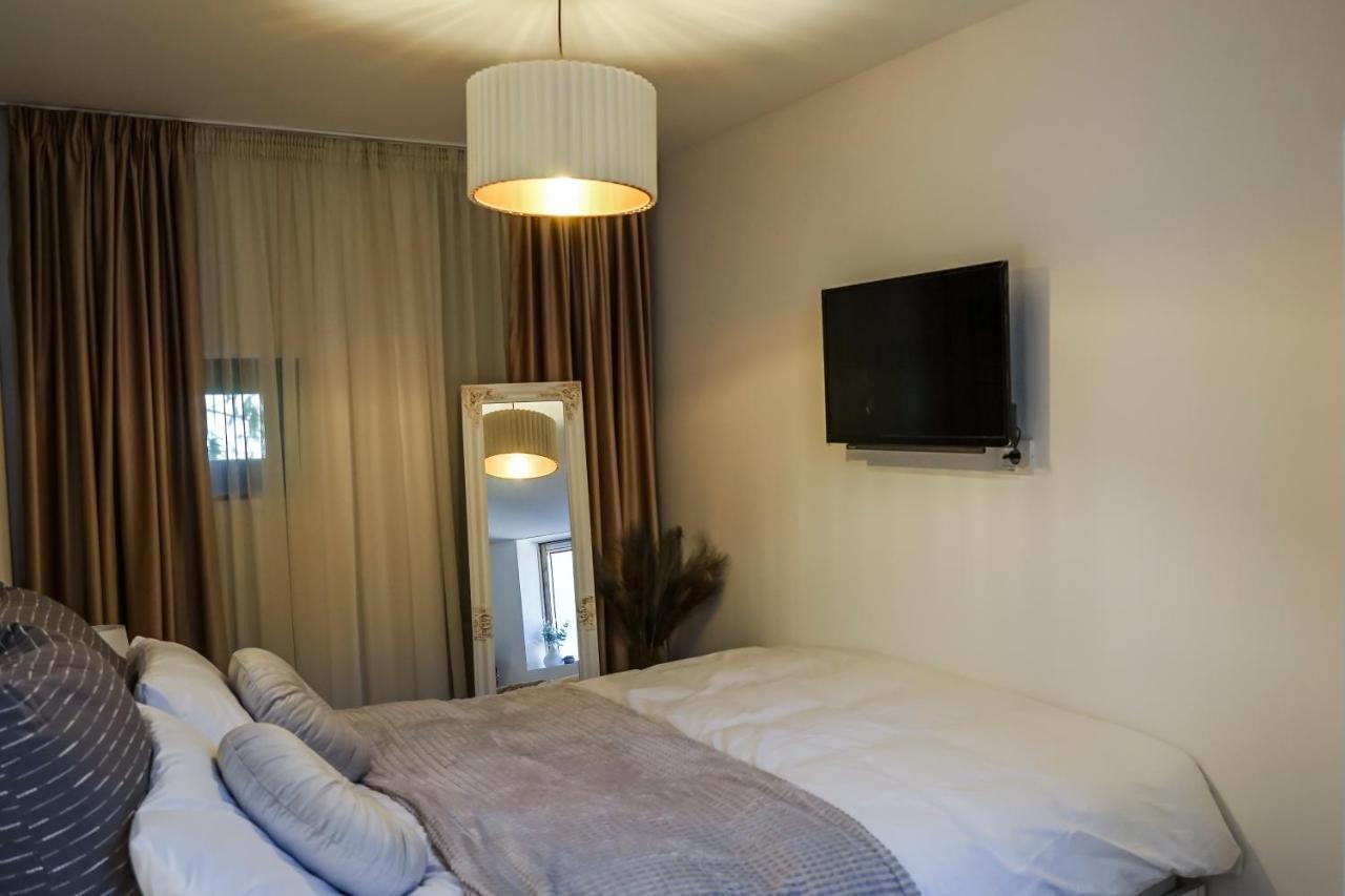 The Urban Oasis Apartment บูคาเรสต์ ภายนอก รูปภาพ